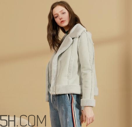 皮毛一體掉毛怎么辦？皮毛一體的衣服怎么清洗？
