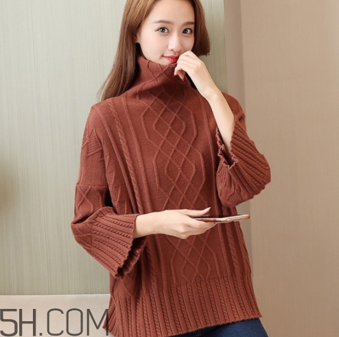 焦糖色衣服怎么搭配？焦糖色衣服搭配示范