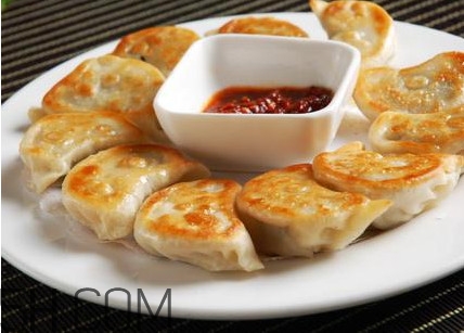 怎么用速凍餃子做煎餃？沒有平底鍋怎么做煎餃