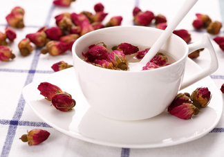 玫瑰花茶可以豐胸嗎？玫瑰花茶孕婦可以喝嗎