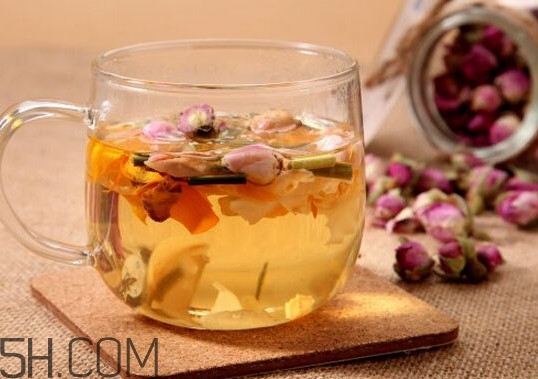 玫瑰花茶能和蜂蜜一起喝嗎？玫瑰花茶能放冰糖嗎