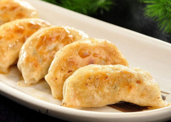 怎么用速凍餃子做煎餃？沒有平底鍋怎么做煎餃