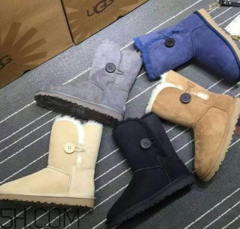 雪地靴買大還是買?。垦┑匮ベI小了怎么辦？
