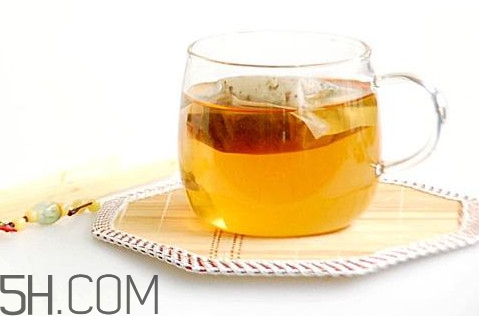 荷葉茶可以降血壓?jiǎn)?？荷葉茶可以和什么搭配