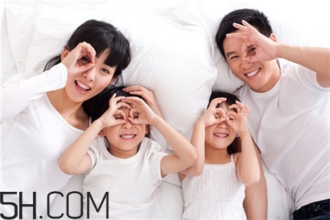 脂肪肝應(yīng)該少吃什么？脂肪肝應(yīng)該掛什么科？
