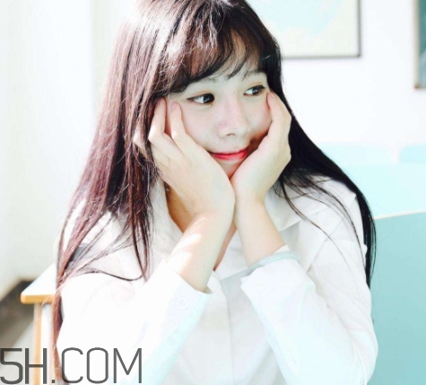 btw什么意思？女生說btw是什么意思？