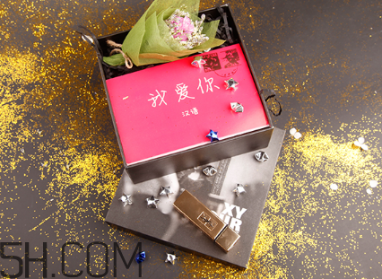ysl圣羅蘭2018年春季彩妝有什么？ysl2018春季彩妝價(jià)格