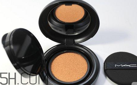 bobbi brown明星產(chǎn)品有哪些？bobbi brown膠囊氣墊好用嗎？