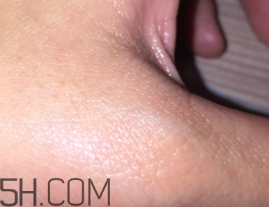 娜貝爾眼霜效果怎么樣？娜貝爾眼霜怎么用？