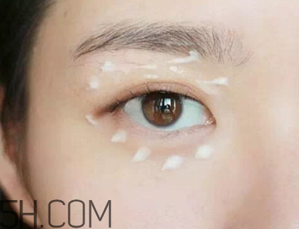 佰草世家眼霜怎么樣？佰草世家眼霜好用嗎？