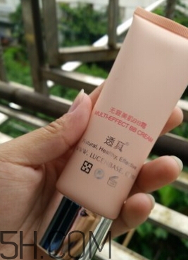 透真護膚套裝怎么樣？透真護膚套裝有實體店嗎