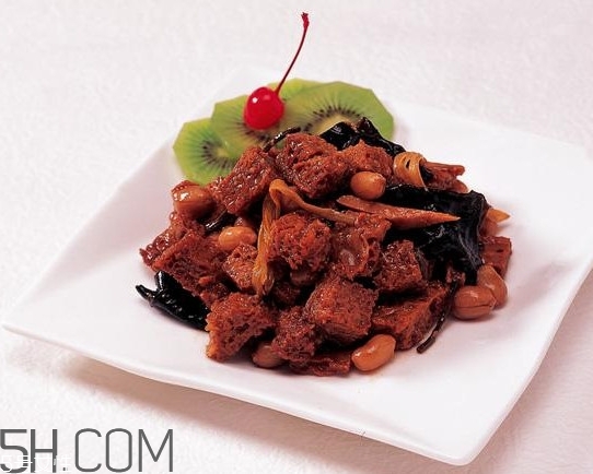 烤麩是什么？面筋和烤麩哪個(gè)營養(yǎng)高