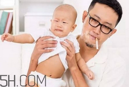 直接吸煙與二手煙有什么區(qū)別？為什么二手煙比一手煙危害大