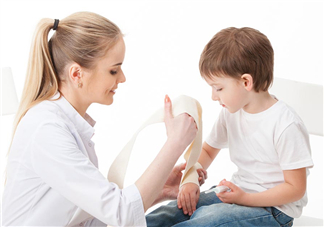 濕疹為什么晚上特別癢？濕疹為什么反反復(fù)復(fù)？