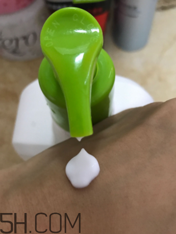 絲塔芙保濕潤膚乳嬰兒能用嗎？絲塔芙潤膚乳怎么樣？