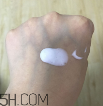 絲塔芙保濕潤膚乳嬰兒能用嗎？絲塔芙潤膚乳怎么樣？