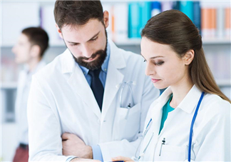 癬會(huì)傳染給別人嗎？癬會(huì)傳染給寶寶嗎？