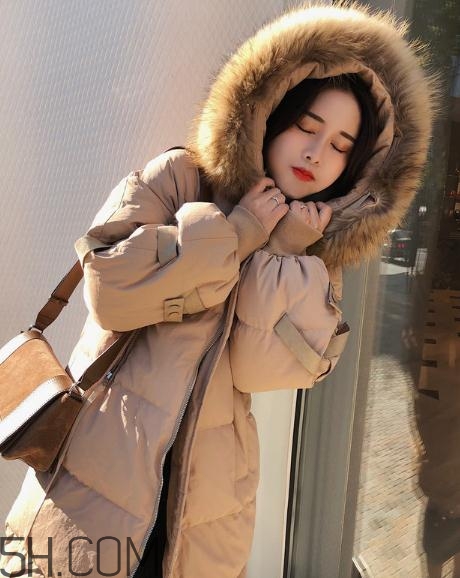 羽絨服毛領(lǐng)怎么清洗？羽絨服毛領(lǐng)怎么變蓬松？