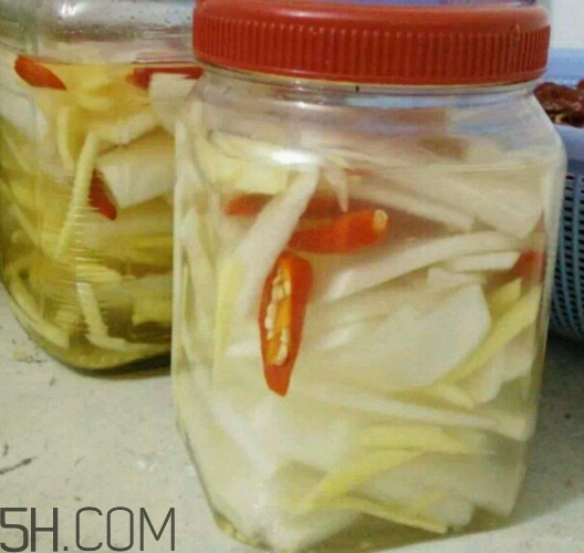 泡菜水用什么水最好？四川泡菜的酸水怎么做