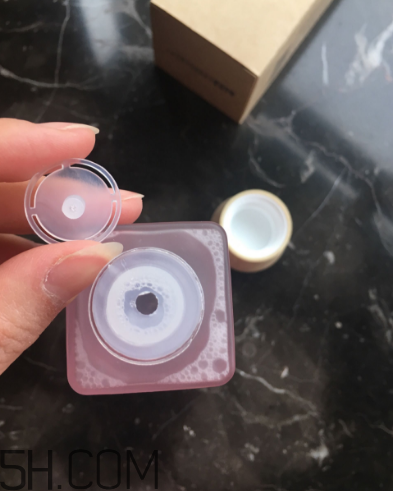 御泥坊爽膚水好用嗎？御泥坊爽膚水怎么用？