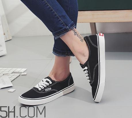 穿帆布鞋可以跑步嗎？穿帆布鞋跑步好嗎？
