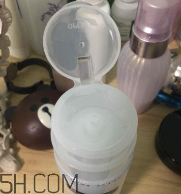 露得清卸妝水好用嗎？露得清卸妝水怎么樣？