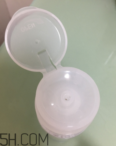 露得清卸妝水怎么用？露得清卸妝水多少錢？