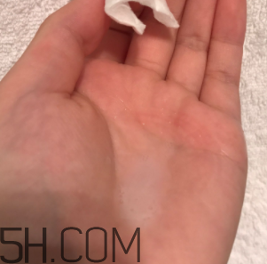 露得清卸妝水怎么用？露得清卸妝水多少錢？