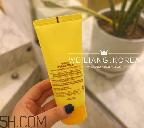 為什么洗臉要用洗面奶？洗面奶的基本使用方法
