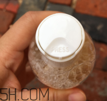 小蜜蜂寶寶洗發(fā)露怎么樣？小蜜蜂寶寶洗發(fā)露好用嗎？