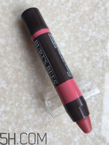 小蜜蜂唇膏筆怎么樣？小蜜蜂唇膏筆好用嗎？