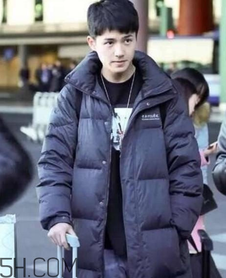 中戲羽絨服多少錢？中戲羽絨服怎么買？