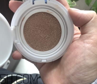 稚優(yōu)泉氣墊有熒光劑嗎？稚優(yōu)泉氣墊孕婦能用嗎