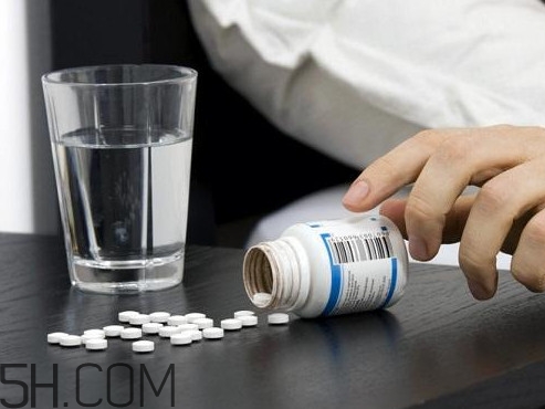 安定片吃一片能睡多久？安定片和安眠藥的區(qū)別