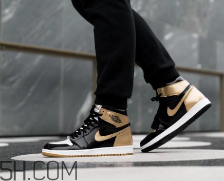 air jordan 1 top3黑金鴛鴦配色上腳效果好看嗎？