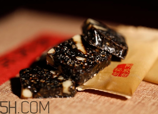 阿膠固元膏男人能吃嗎？阿膠固元膏一天吃多少