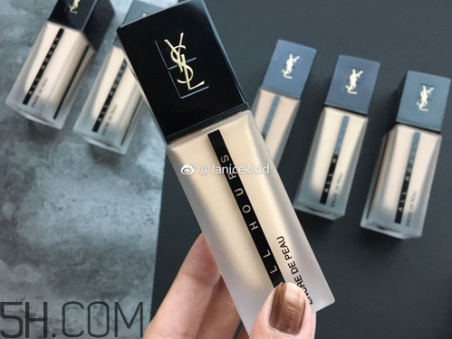 ysl恒久完美無瑕粉底液好用嗎？ysl恒久完美彈力慕斯粉餅好用嗎？