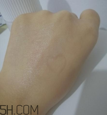 春紀(jì)素顏乳怎么用？春紀(jì)素顏乳使用方法