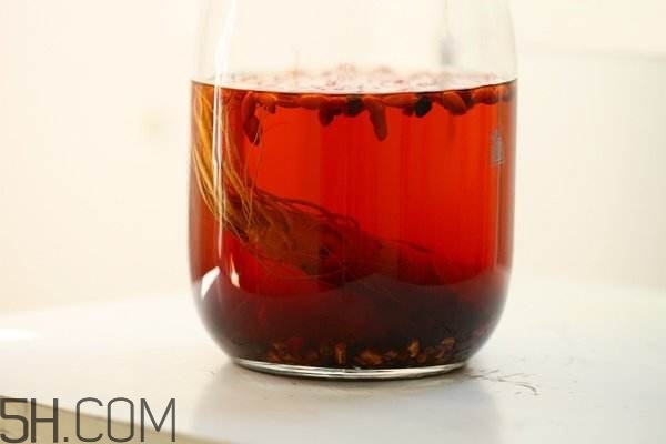藥酒有哪些分類(lèi)？制作藥酒的配方有哪些？