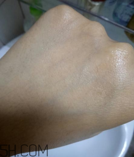 春紀(jì)洗面奶好用嗎？春紀(jì)潔面乳評測