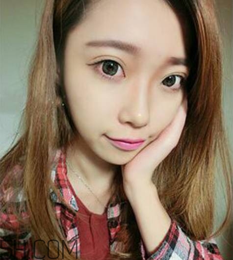梅子色口紅哪個(gè)牌子好？絲絨口紅怎么涂好看？