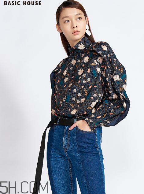 百家好的衣服偏大嗎？百家好衣服可以退嗎？