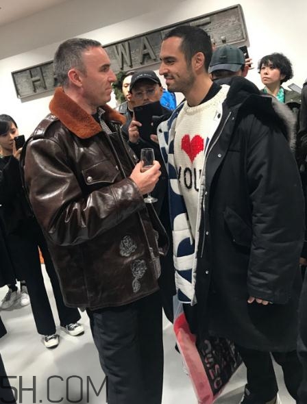raf simons與dover street聯(lián)名東京獨(dú)占款毛衣多少錢_在哪買？