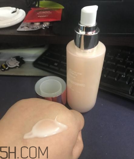 春紀新彈力嬌嫩菁華乳多少錢？春紀新彈力嬌嫩菁華乳專柜價格