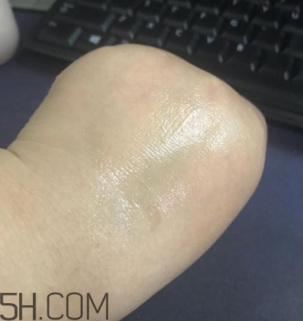 春紀新彈力嬌嫩菁華乳多少錢？春紀新彈力嬌嫩菁華乳專柜價格
