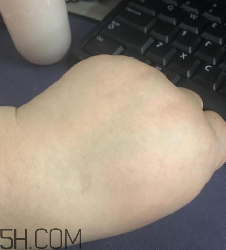 春紀新彈力嬌嫩菁華乳多少錢？春紀新彈力嬌嫩菁華乳專柜價格