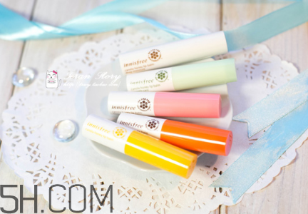 悅詩風(fēng)吟潤唇膏好用嗎？孩子要不要用潤唇膏？
