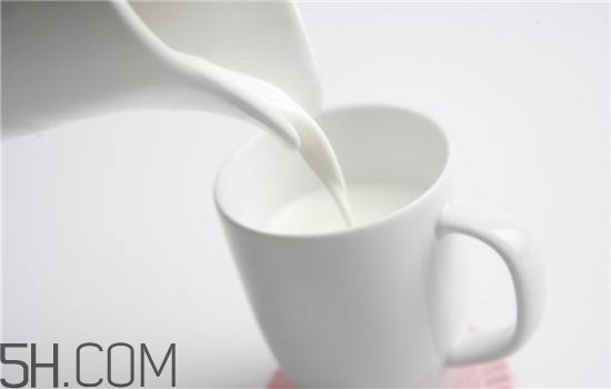 牛奶護(hù)膚有什么竅門？牛奶護(hù)膚的竅門有哪些？