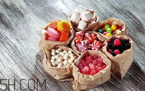 愛(ài)長(zhǎng)痘吃什么食物好？愛(ài)長(zhǎng)痘的食物禁忌有哪些？