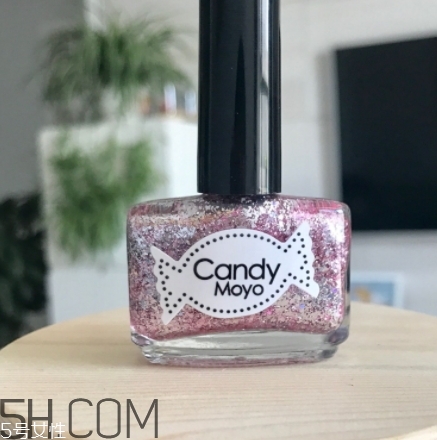 candy moyo和miss candy區(qū)別 膜玉和糖果小姐哪個好？